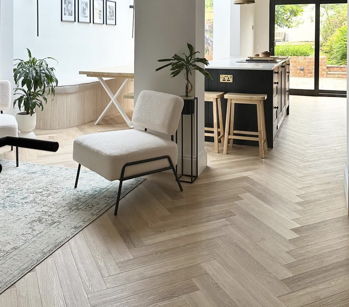 inside hannahs home - Chartwell Stone